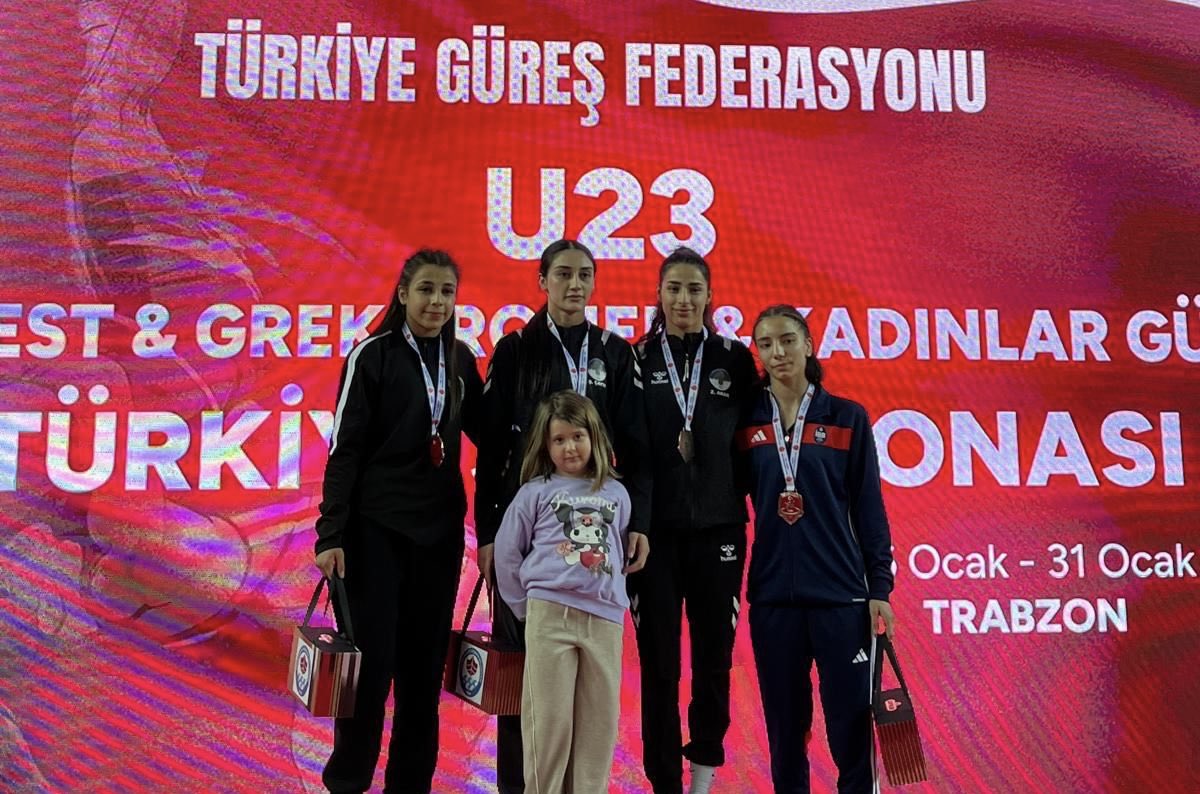 Afyonkarahisarlı Sporcular Trabzon'daki U23 Şampiyonasında Madalyaları Topladı