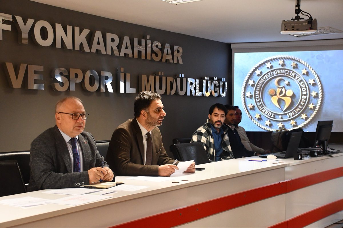 Afyonkarahisar'da Gençlik ve Spor Hizmetleri İçin Yeni Dönem Planlaması Yapıldı