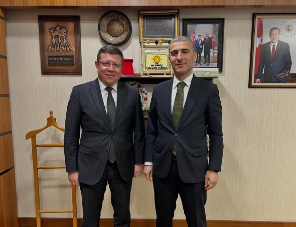 Afyonkarahisar Valisi Naci Aktaş, TBMM'de Uşak Milletvekilleriyle Veda Görüşmesi Yaptı