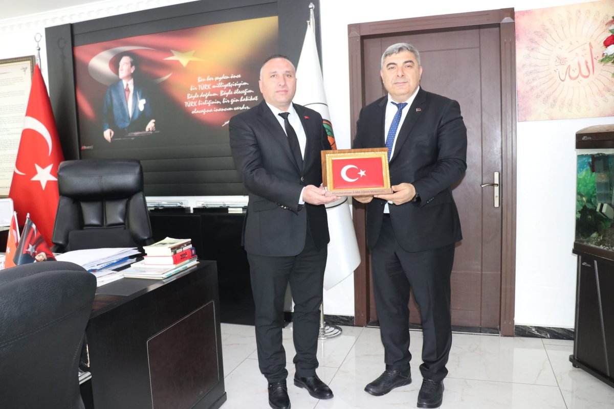 Afyonkarahisar'da İl Milli Eğitim Müdürü ile Belediye Başkanı Bir Araya Geldi
