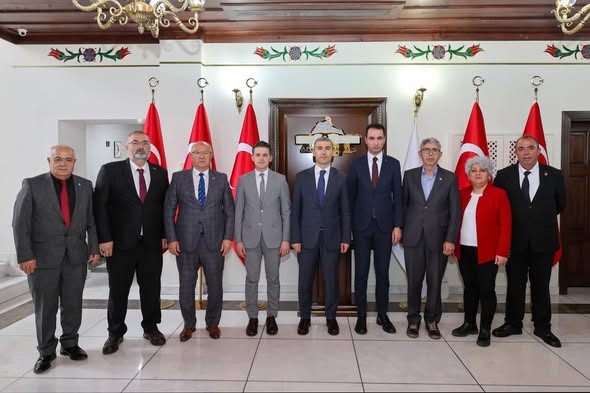 Afyonkarahisar Valisi Aktaş'tan İlçe Yöneticilerine Makamda Kabul