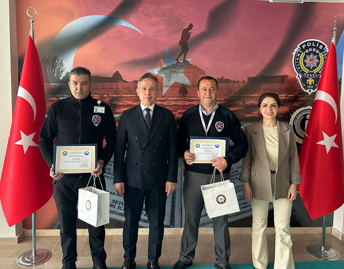 Afyonkarahisar'da Özel Güvenlik Görevlilerine Başarı Belgesi