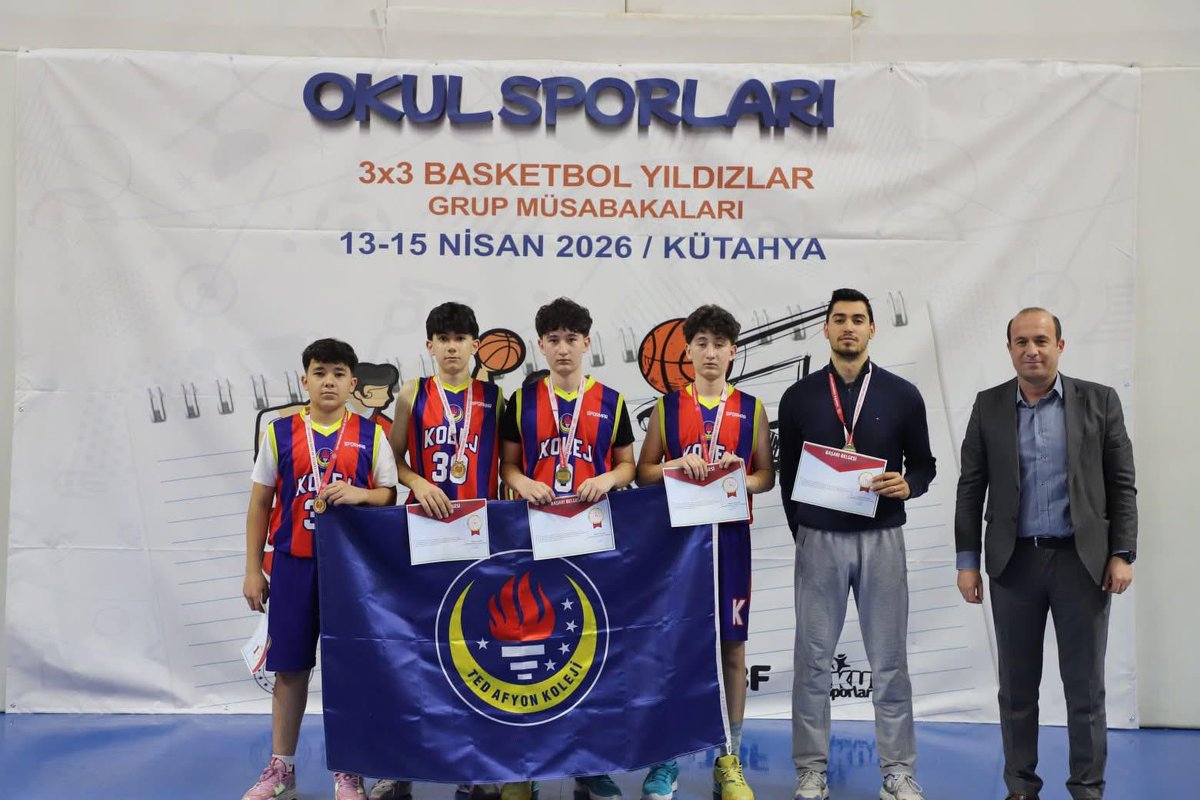 TED Afyon Koleji, Kütahya'daki 3x3 Basketbol Turnuvası'nda Şampiyon Oldu