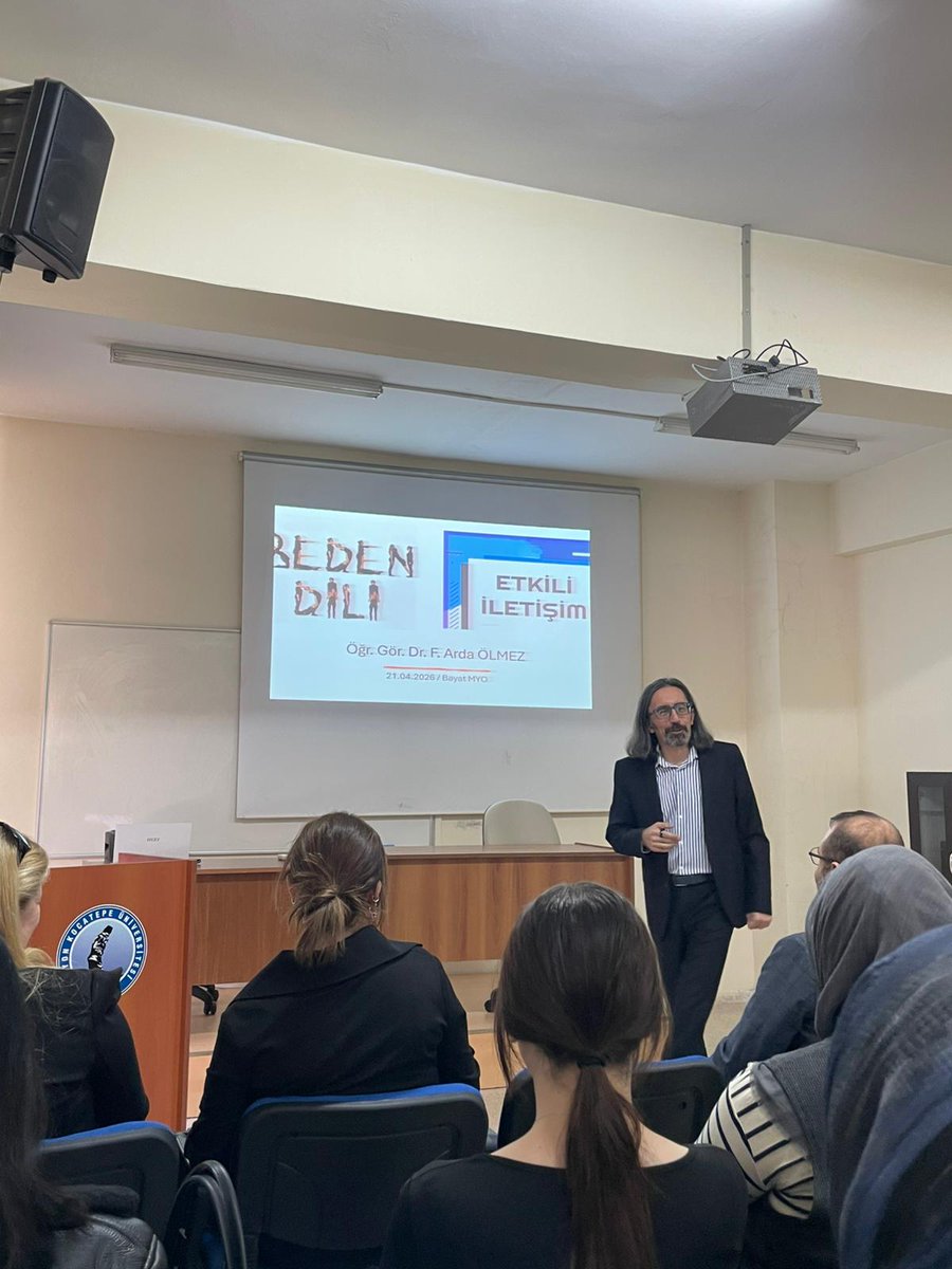 Afyon Kocatepe Üniversitesi'nde İletişim Eğitimi Düzenlendi