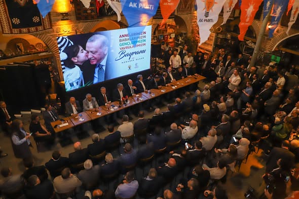 AK Parti Afyonkarahisar'da Bayram Coşkusu