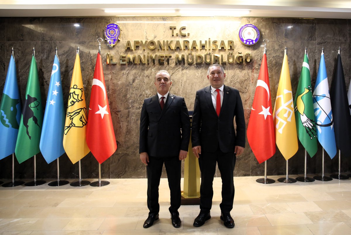 Dinar Belediye Başkanı Veysel Topçu, Afyonkarahisar İl Emniyet Müdürü'nü Ziyaret Etti
